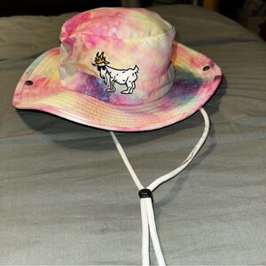 The GOAT Bucket hat w/string tye dye OSFM